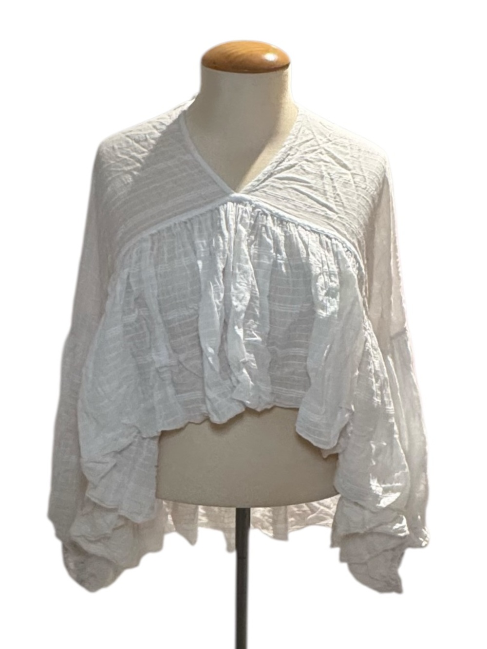 FREE PEOPLE white v-neck blouse with peplum - size small